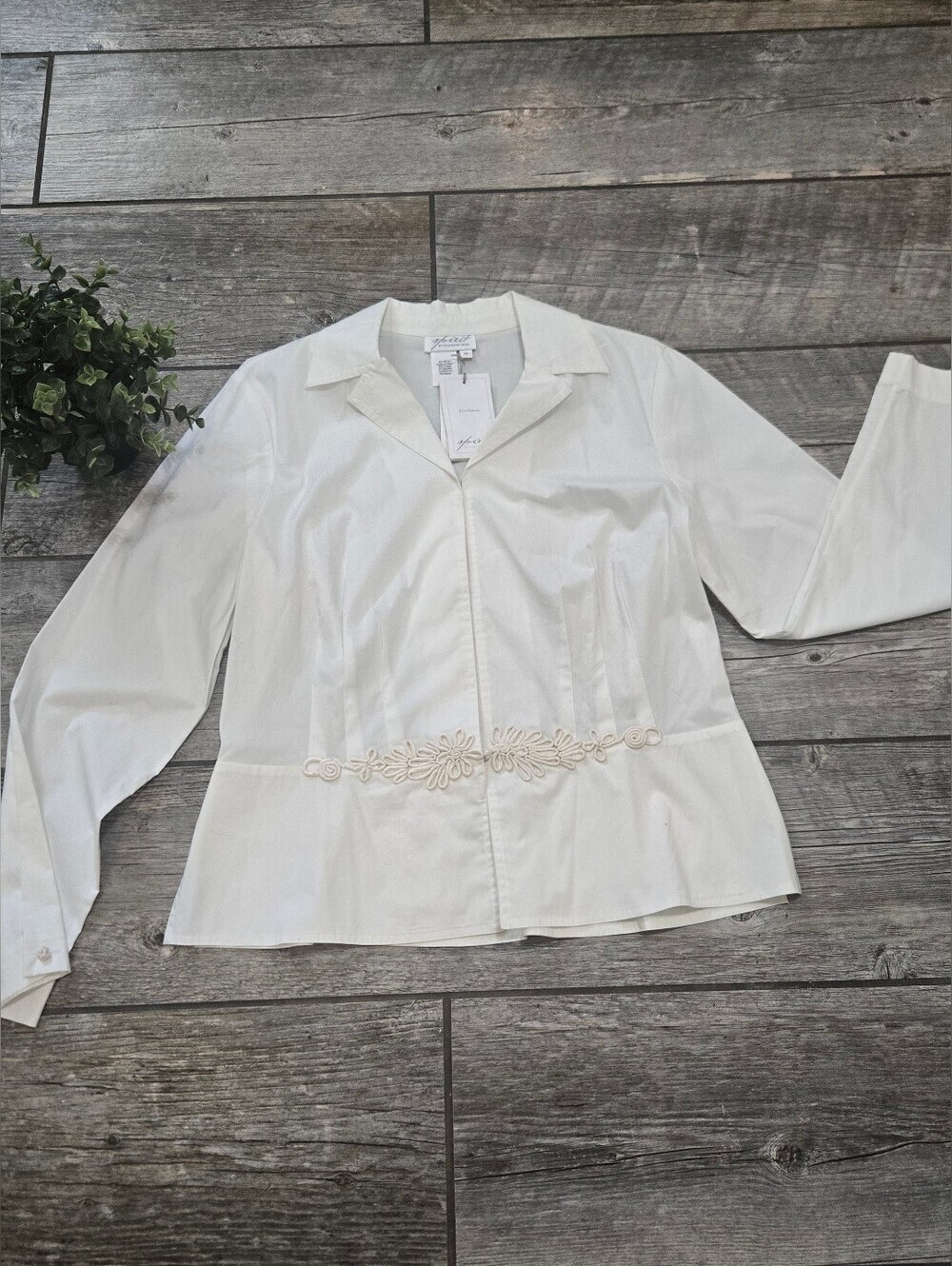 Spirit by Coldwater Creek White Embroidered Waist Blouse Shirt Jacket, 14 NWT